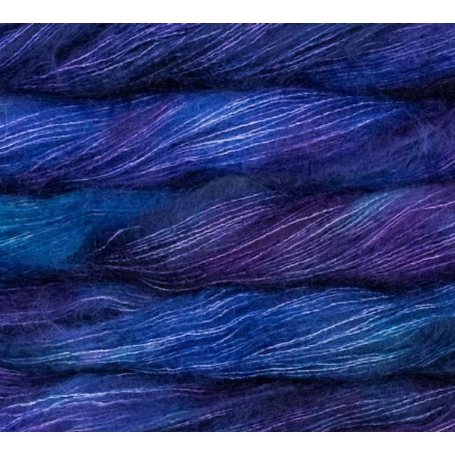 Malabrigo Moher Whales road 247