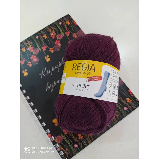 Regia 4 ply 1055 Padlizsán