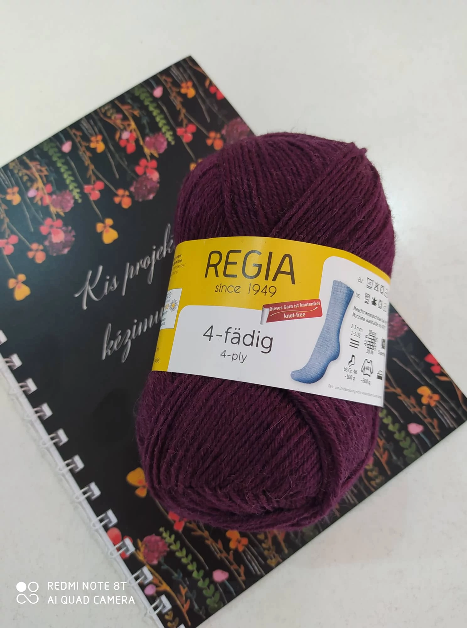 Regia 4 ply 1055 Padlizsán
